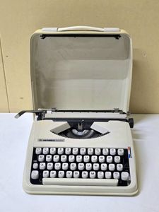 タイプライター レトロの値段と価格推移は？｜87件の売買データから
