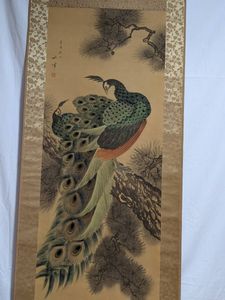岡本秋輝【孔雀】肉筆　絹本　掛軸（幕末期 4大家） 岡本秋暉の値段と価格推移は？｜4件の売買データから岡本秋暉の価値が
