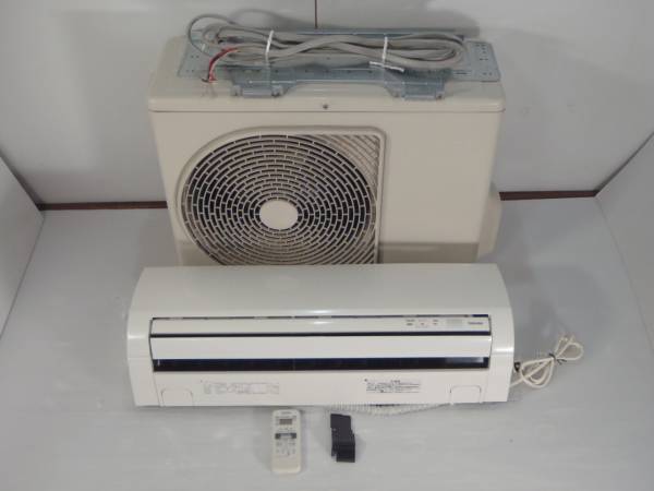 ◇09年製!外装美品！東芝！ルームエアコン！RAS-2818D(W)◇Y1389(12畳 