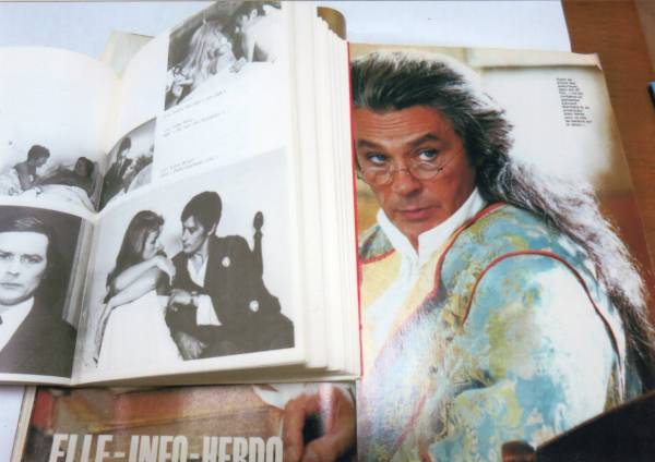 アラン・ドロンの本 2冊 フランス語 - メルカリ アラン・ドロン