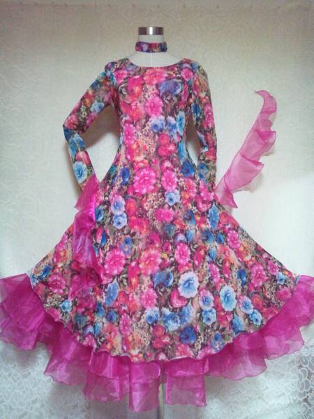 ★宅配便無料★ピンク地*花柄モダンドレス*パーティー♪カラオケ