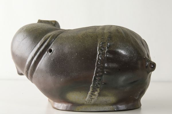 山根彰正 備豚 置物 豚 ブタ ぶた 在銘 びいとん 117 備前 売買されたオークション情報 Yahooの商品情報をアーカイブ公開 オークファン Aucfan Com