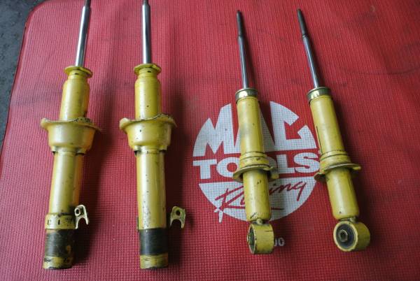 KYB ローファースポーツショック JA4 トゥデイ カヤバ(ショック 