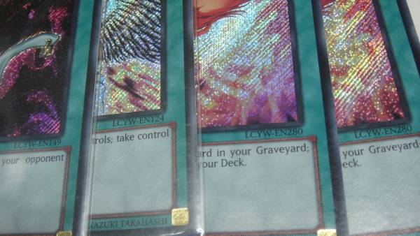 遊戯王 英語版 Lcyw 鳳凰神の羽根 ハーピィの羽根帚 心変わり 英語版 売買されたオークション情報 Yahooの商品情報をアーカイブ公開 オークファン Aucfan Com