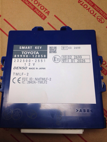   2枚 トヨタ品番89990-12050の新品未使用スマートキーコンピューター(トヨタ