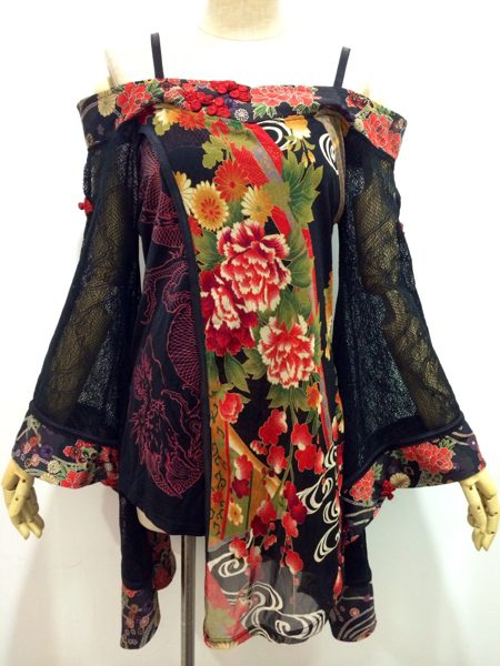 QutieFrash 赤と黒のノースリーブチュニック