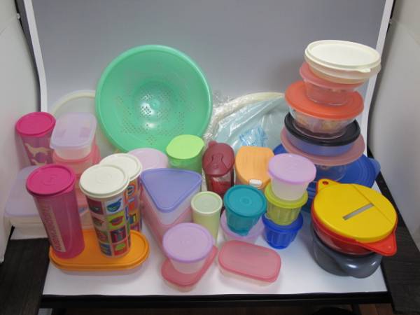かわいいタッパーウェアー大量セットtupperware保存容器皿 密閉容器 売買されたオークション情報 Yahooの商品情報をアーカイブ公開 オークファン Aucfan Com