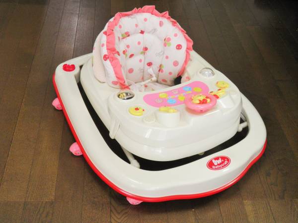 ベビークラフト 永和 歩行器 歩行器 売買されたオークション情報 Yahooの商品情報をアーカイブ公開 オークファン Aucfan Com