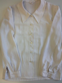 Ol 白ブラウス 汗染み 汚れ フェチ コスプレ 秘書 制服 事務 その他 売買されたオークション情報 Yahooの商品情報をアーカイブ公開 オークファン Aucfan Com