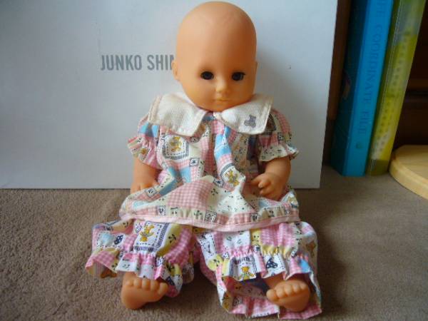 目を閉じる 赤ちゃん 抱き人形 ソフビ人形 外国人風 約37 抱き人形 ベビー人形 売買されたオークション情報 Yahooの商品情報をアーカイブ公開 オークファン Aucfan Com