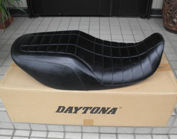 ○ゼファー1100○COZY シート○デイトナ○美品(社外品)｜売買された 