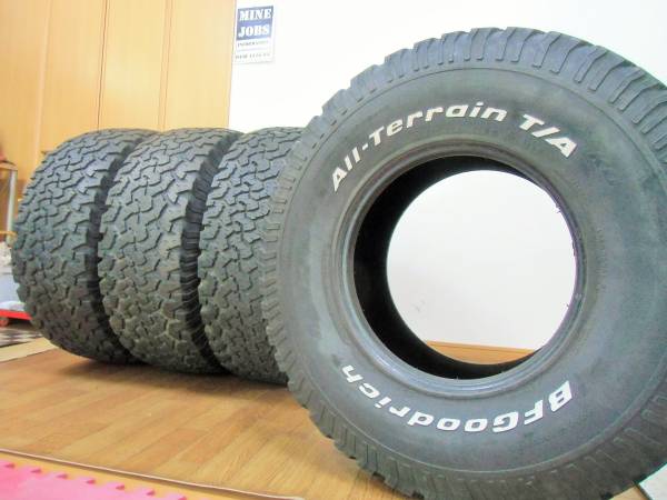 16.5インチ 35×12.50R16.5 ランクル サーフ ジープグッドリッチ(16 