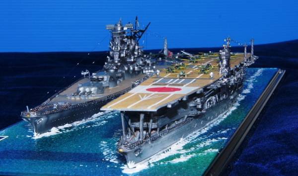 ☆1/700 戦艦大和＆空母赤城 最終出撃 ケース付き(日本)｜売買された