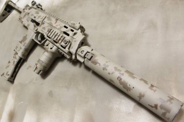 東京マルイ MP7 GBB AOR1 デブグル 東京マルイ 電動ガンMP7A1 aor1