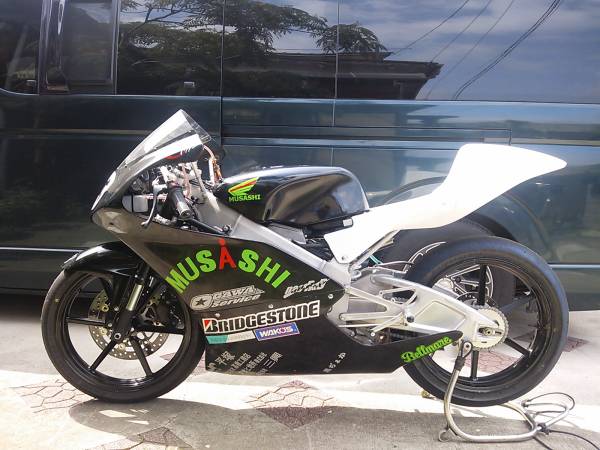 Nsf250r ホンダ Hrc 車 無転倒 個人出品 126cc 250cc 売買されたオークション情報 Yahooの商品情報をアーカイブ公開 オークファン Aucfan Com