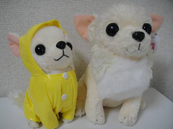 チワワ ぬいぐるみ 犬 イヌ レインコート 2種 Quechan すもも イヌ一般 売買されたオークション情報 Yahooの商品情報をアーカイブ公開 オークファン Aucfan Com