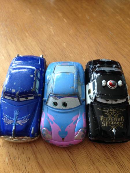トミカ カーズ Dカプセル サリー ドク シェリフ 3個セットの入札履歴