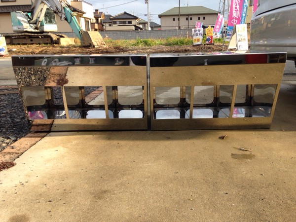 デコトラ 大型ダンプ テールボックス デカ箱アームロール 外装 売買されたオークション情報 Yahooの商品情報をアーカイブ公開 オークファン Aucfan Com