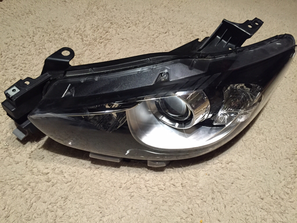 マツダCX-5左ヘッドライトユニット中古ジャンク