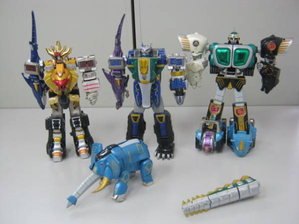 ガオレンジャー DXガオキング ガオマッスル ストライカー(百獣戦隊  