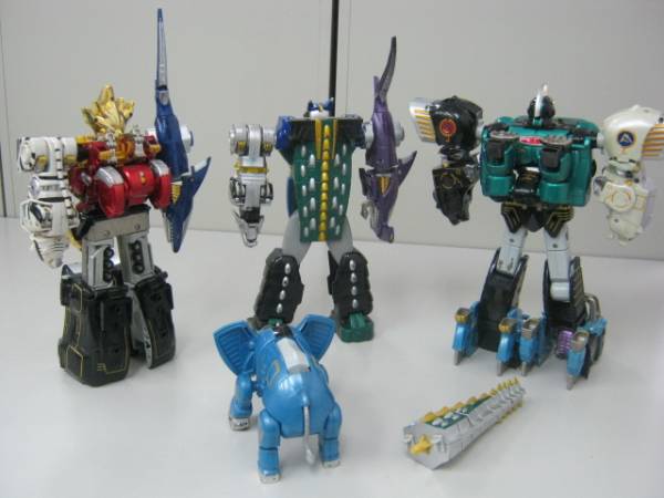 ガオレンジャー DXガオキング ガオマッスル ストライカー(百獣戦隊 