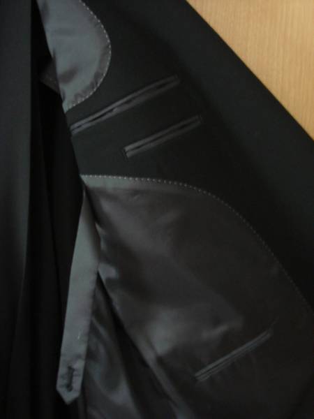 フォーマルスーツ礼服喪服a6 定価6万 はるやま青山aoki ブラックスーツ 売買されたオークション情報 Yahooの商品情報をアーカイブ公開 オークファン Aucfan Com