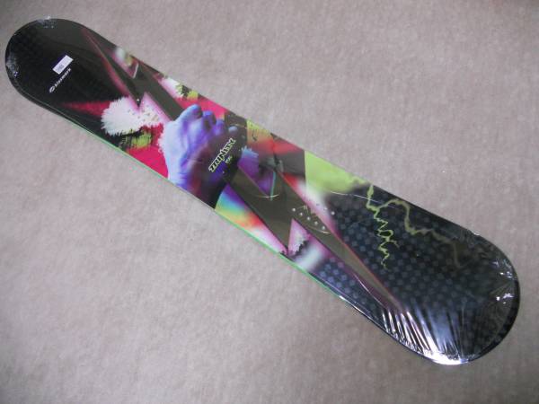 ウィンタースポーツ KISSMARK TRINITY スノーボード ボード 板155cm