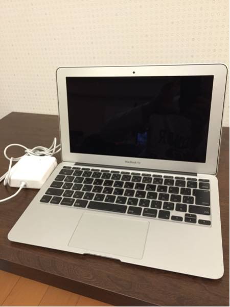 MacBook Air 11インチ SSD128GB ★ジャンク【画面起動不可】