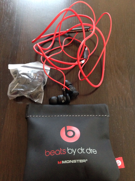 【送料込み】MONSTER イヤホン 中古美品_1