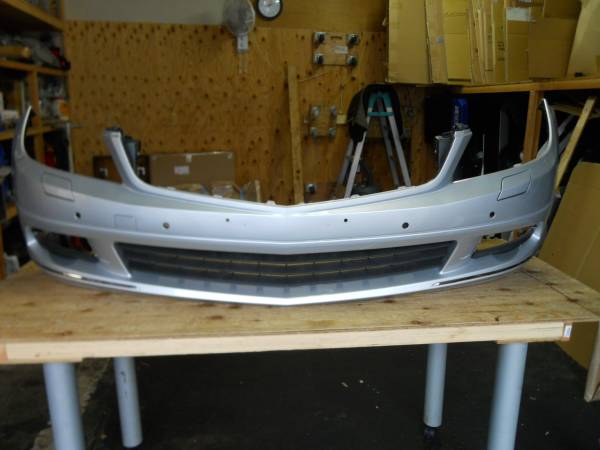 ★ W204 Cクラス 前期 純正 フロントバンパー シルバー ★