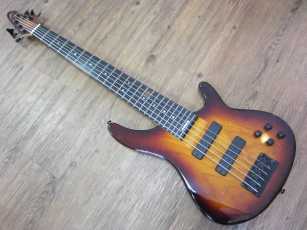 Aria custom shop AVB-SSB-016スティーブ・ベイリー6弦ベース(Aria