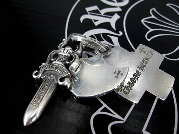 正規品クロムハーツ　スリートリンケッツペンダント