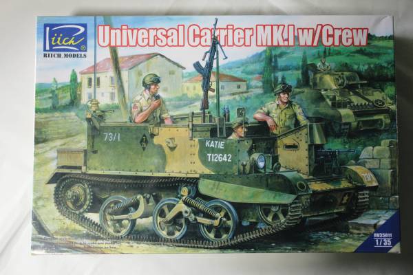 RIICH MODELS 1/35 Universal Carrier MK.I W/crew