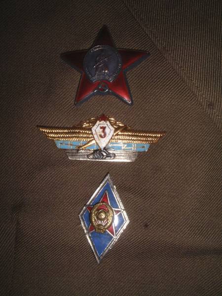 旧ソ連軍80年代陸軍自動車化歩兵少佐制服、上下、制帽、新品。(制服