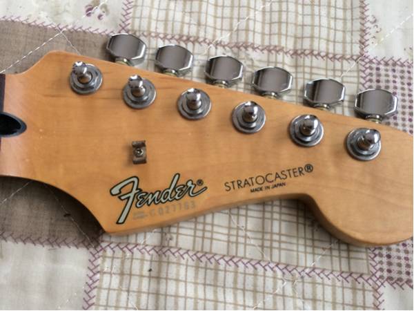 FENDER JAPAN smaczna ST 33 