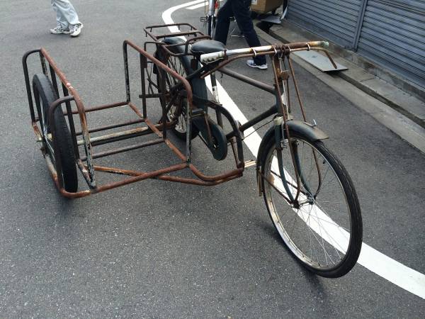 ウェルビー号26インチ　片面褪色あり　大阪市内に取りに来てくれる方のみ WELBY/ウエルビー号側車付△レトロ運搬車△ウェルビー号/(26インチ