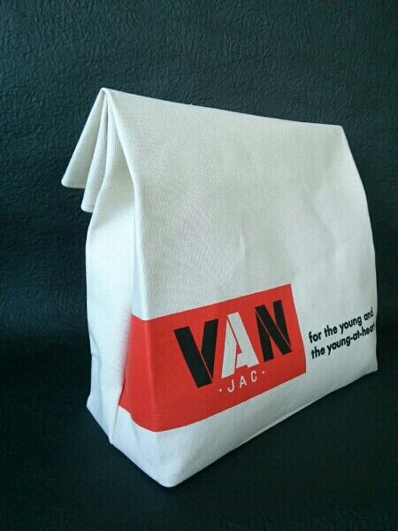 VAN JAC /ロゴクラッチバック