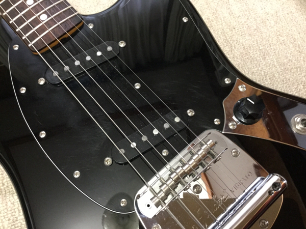 ラルク】Fender Mustang Hyde 30本限定モデル MADE IN JAPAN