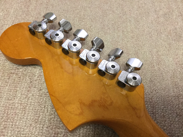 ラルク】Fender Mustang Hyde 30本限定モデル MADE IN JAPAN