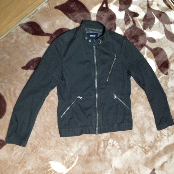 バーバリーブラックレーベル ミリタリー ジャケット ブルゾン