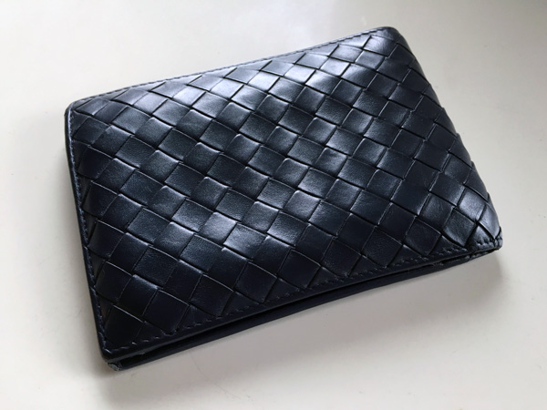本物ボッテガヴェネタ BOTTEGA VENETA 二つ折り財布イントレ美品