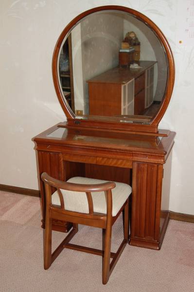 ドレッサー　ウォールナット一面鏡　椅子付き