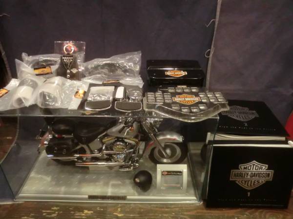 ★1/4週刊ハーレーダビッドソンFLSTF完成品★デアゴスティーニ