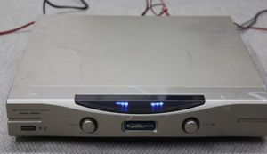 DAM-A100パワーアンプ 第一興商 パワーアンプ カラオケ機器 POWER DAM-A100 cyber Pro