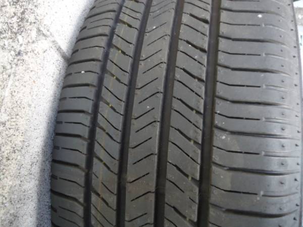 デリカ D5 純正　タイヤ　ホイール　新車外し　225/55R18_3