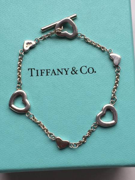 ティファニー　ＳＶブレスレット　ハートのデザイン　