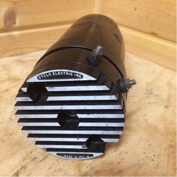 Cycle Electric パンヘッド　ジェネレーター　ジャンク品　ビンテージ サイクルエレクトリック一体式ジェネレーター(パンヘッド等)12V