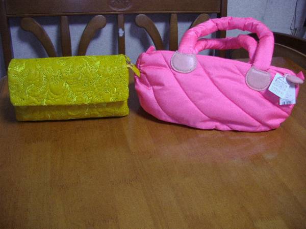 ツモリチサト♪CARRY♪ショルダーバッグとバッグ2点セット♪