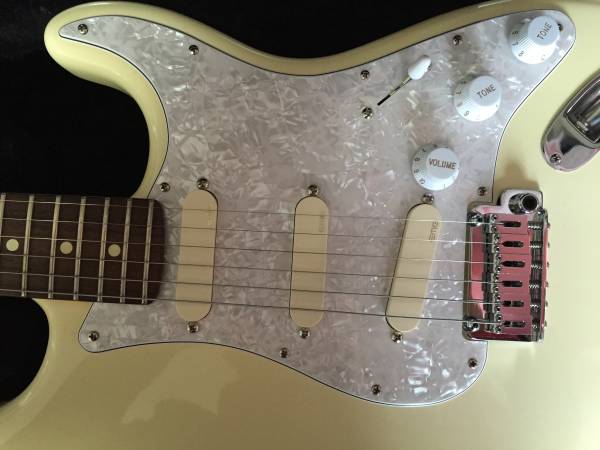 フェンダーUSA ストラト アメスタ 2002年製 Fender USA ストラト