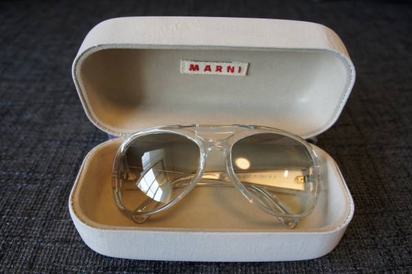 美品★MARNI マルニ　グラデーション サングラス クリアフレーム